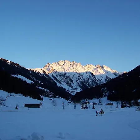 アパート Haus Emberger ゲルロス